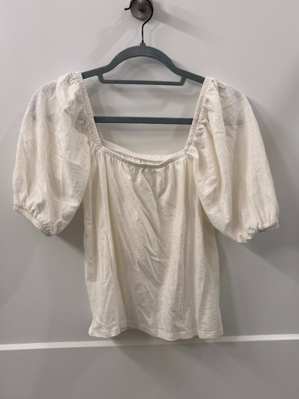 Old Navy Square-Neck Puff-Sleeve Top Size Small Color Sea Salt - Picture 7 of 8